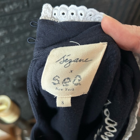 Sezane Sea NY sweatshirt *limited edition* - Picture 5 of 10
